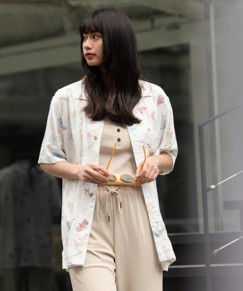 Blue Standard (ブルースタンダード)の「【BLUE STANDARD/ブルースタンダード】 ひんやり接触冷感 レーヨン 総柄 開襟 オープンカラー プリントシャツ(シャツ/ブラウス・メンズ・その他10/その他11/その他12/その他13/その他14/その他/その他1/その他2/その他3/その他4/その他5/その他6/その他7/その他8/その他9・XX-LARGE/MEDIUM/LARGE/X-LARGE)」の5枚目の写真