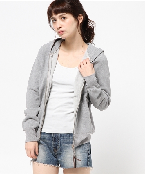 REMI RELIEF（レミレリーフ）の「REMI RELIEF×Ray BEAMS / 別注 スウェットパーカー（パーカー・レディース・オフホワイト/グレー/グリーン/ネイビー・ONE SIZE）」の2枚目の写真