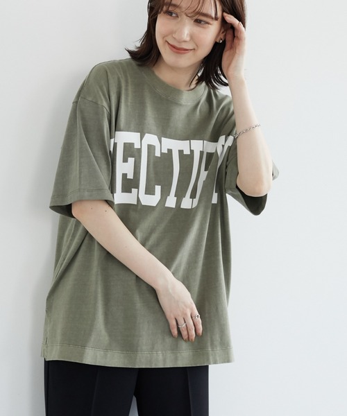 Sugar spoon(シュガースプーン)の「・SUGAR SPOON ビッグカレッジロゴTシャツ(Tシャツ/カットソー・レディース・チャコールグレー/カーキ/ピンク/イエロー・FREE)」の1枚目の写真