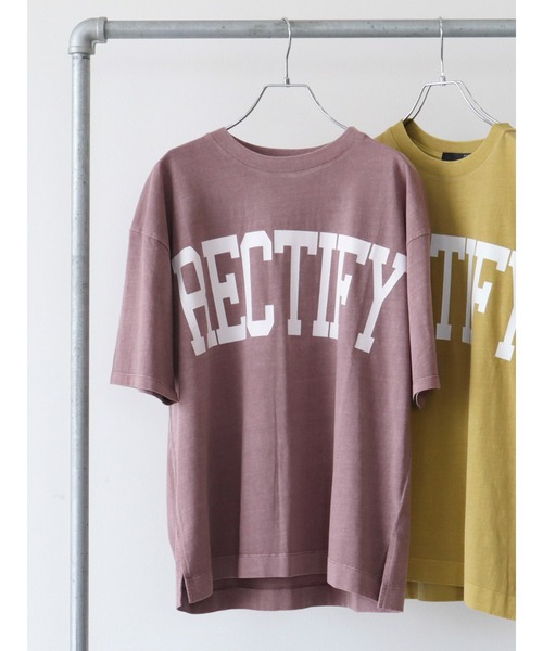 Sugar spoon(シュガースプーン)の「・SUGAR SPOON ビッグカレッジロゴTシャツ(Tシャツ/カットソー・レディース・チャコールグレー/カーキ/ピンク/イエロー・FREE)」の4枚目の写真