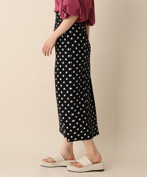 OPAQUE.CLIP（オペークドットクリップ）の「◆ドットナロータイトスカート（スカート・レディース・ホワイト系3/ブラック系・36/38）」の7枚目の写真