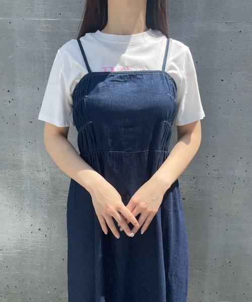 Voyage titty&Co.PETIT（ボヤージュティティアンドコープチ）の「【Voyage titty&Co. PETIT】サイドギャザーデニムジャンスカ（ワンピース・レディース・インディゴブルー・SMALL/MEDIUM）」の3枚目の写真