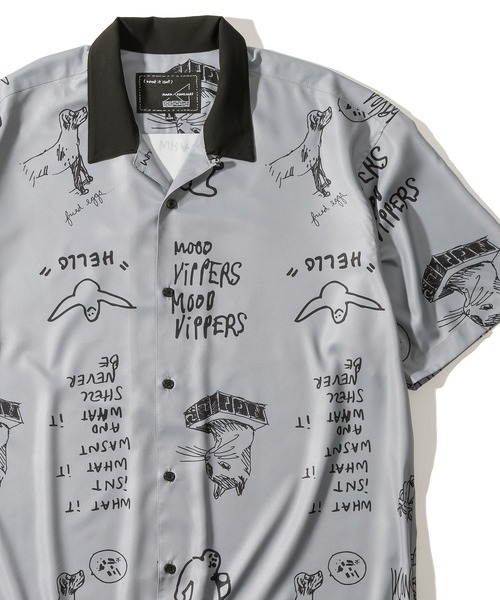（What it isNt）ART BY MARKGONZALES（ワットイットイズント）の「【(What it isNt) ART BY MARK GONZALES/ワットイズイズント マークゴンザレス】総柄プリントオープンカラーシャツ/開襟シャツ/ビッグシルエット ＜セットアップ可能＞（シャツ/ブラウス・メンズ・ホワイト/ブラック系その他/ブラック/グレー・L/M/XL）」の4枚目の写真