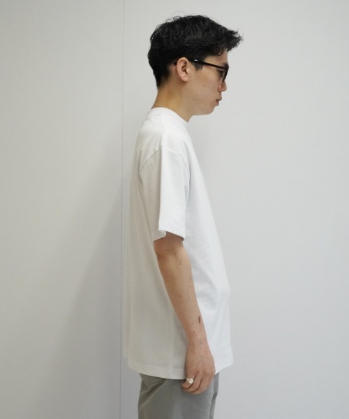 saby（サバイ）の「saby WIDE NECK TEE（Tシャツ/カットソー・メンズ・ホワイト/ブラック・SMALL/MEDIUM）」の5枚目の写真