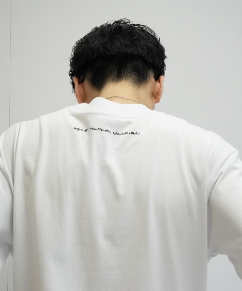saby（サバイ）の「saby WIDE NECK TEE（Tシャツ/カットソー・メンズ・ホワイト/ブラック・SMALL/MEDIUM）」の7枚目の写真