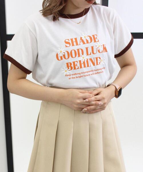 INGNI(イング)の「フラワーリンガーTシャツ(Tシャツ/カットソー・レディース・ホワイト×ネイビー/ホワイト×カーキブラウン/ホワイト×イエロー・M)」の2枚目の写真