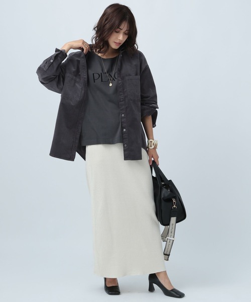 BAYFLOW（ベイフロー）の「カラーコーデュロイシャツ（シャツ/ブラウス・レディース・ベージュ/ブルー/マスタード/モカ/チャコール/ピンク・SMALL/MEDIUM）」の19枚目の写真