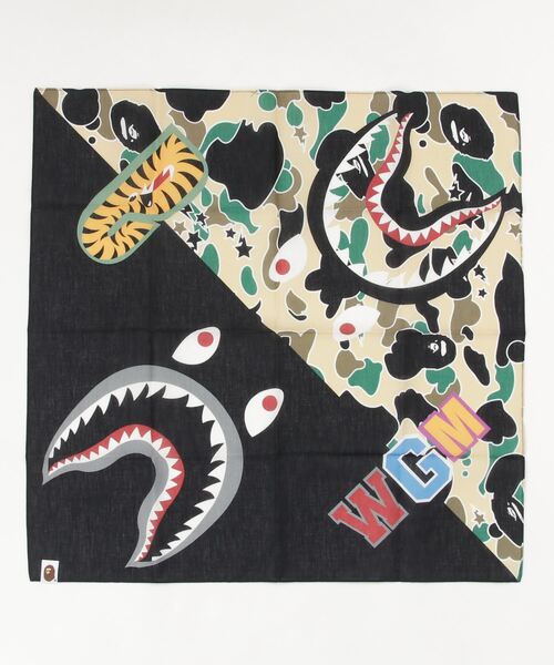 A BATHING APE（アベイシングエイプ）の「STA CAMO SHARK BANDANA M（ストール/ショール・メンズ・マルチ/イエロー・FREE）」の2枚目の写真