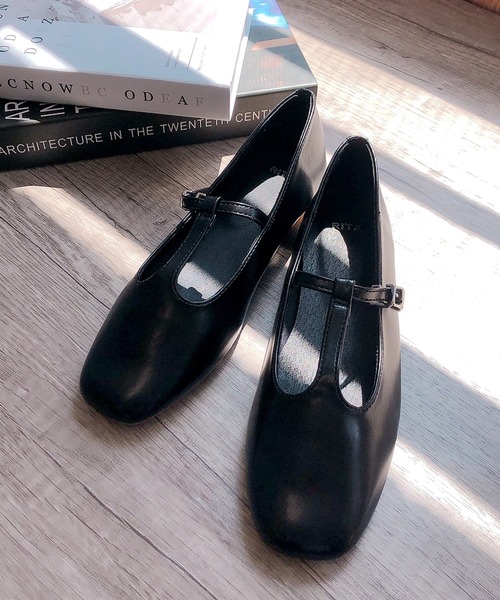 Noubel Voug Relax(ヌーベルヴォーグリラックス)の「Tストラップローヒールパンプス(パンプス・レディース・ブラック/ブラウン/アイボリー・LL/S/M/L)」の16枚目の写真