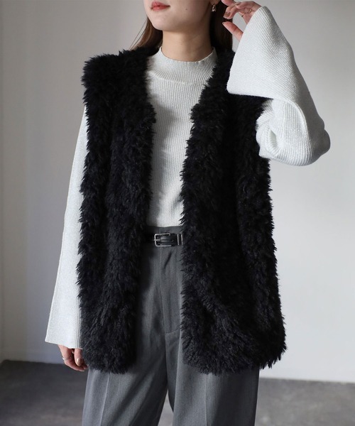 Riberry(リベリー)の「エコファーベスト(ベスト・レディース・ブラック/ベージュ/ブラウン/アイボリー/ピンク・MEDIUM)」の3枚目の写真