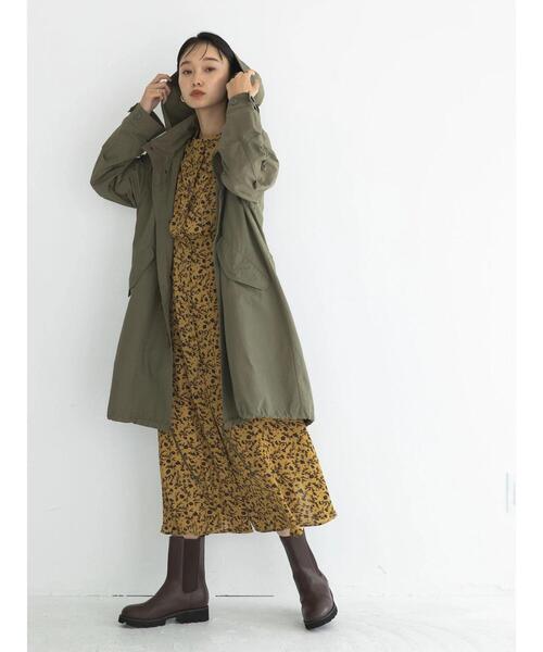 earth music&ecology(アースミュージックアンドエコロジー)の「ビンテージフラワーバックシャンワンピース(ワンピース・レディース・ブラック/ネイビー/マスタード・FREE)」の13枚目の写真
