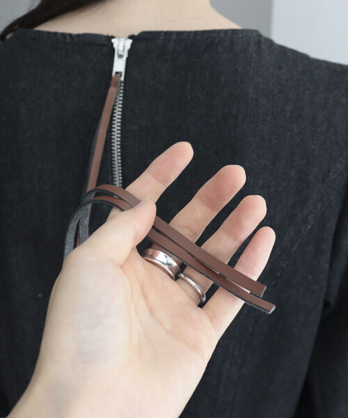 fredy emue（フレディエミュ）の「袖ボリュームデニムワンピース（ワンピース・レディース・ネイビー/ブラック・38）」の16枚目の写真