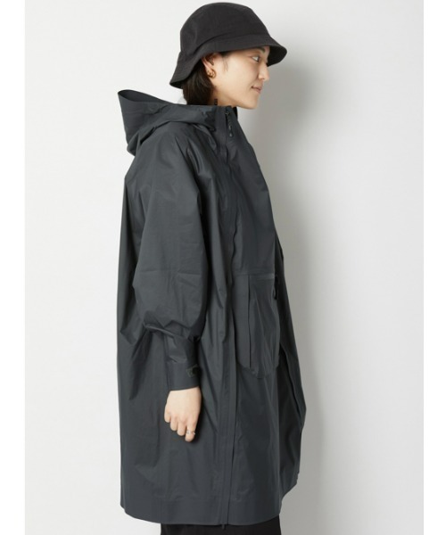 Snow Peak（スノーピーク）の「2.5L Rain Poncho（ポンチョ・メンズ・グレー/ブラック・1/2）」の9枚目の写真