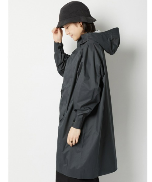 Snow Peak（スノーピーク）の「2.5L Rain Poncho（ポンチョ・メンズ・グレー/ブラック・1/2）」の10枚目の写真