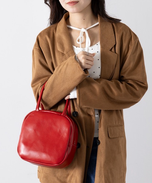 TIDEWAY(タイドウェイ)の「安心のMADE IN JAPAN!【TIDEWAY】スクエアレザーミニバッグ / ICY LEATHER BOSTON T2468(ハンドバッグ・レディース・ブラック/グレイッシュベージュ/ホワイト/レッド・FREE)」の18枚目の写真