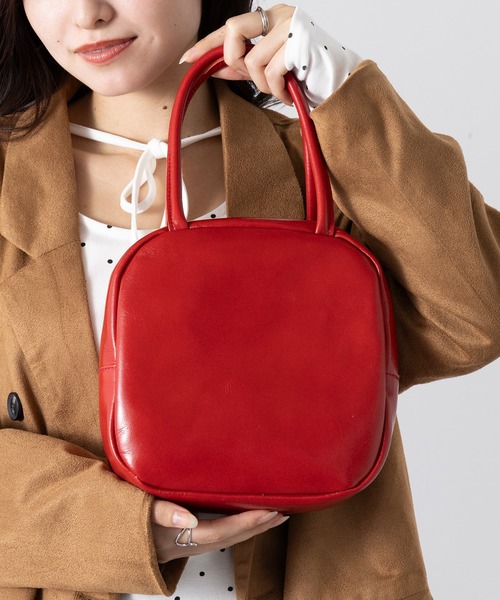 TIDEWAY(タイドウェイ)の「安心のMADE IN JAPAN!【TIDEWAY】スクエアレザーミニバッグ / ICY LEATHER BOSTON T2468(ハンドバッグ・レディース・ブラック/グレイッシュベージュ/ホワイト/レッド・FREE)」の22枚目の写真