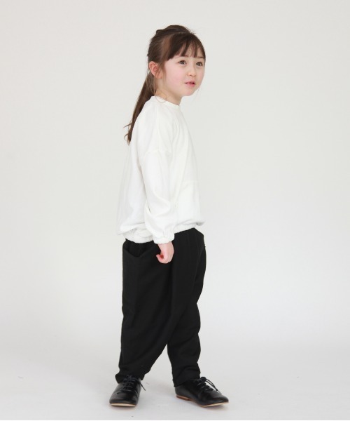 FITH（フィス）の「エアリー裏毛 長袖 オーバー スウェット（スウェット・キッズ・ホワイト/ブラック/グリーン/グレー・110/90/80/100/120）」の5枚目の写真