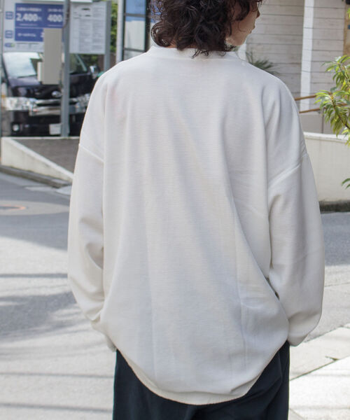 UNIVERSAL OVERALL（ユニバーサルオーバーオール）の「【UNIVERSAL OVERALL】ヘビーウエイトサーマル ルーズフィット パックTシャツ（Tシャツ/カットソー・メンズ・ホワイト系その他/ブラック系その他/ホワイト系その他2/ホワイト系その他3/ブラック系その他2/ブラック系その他3・M/L/XL）」の17枚目の写真