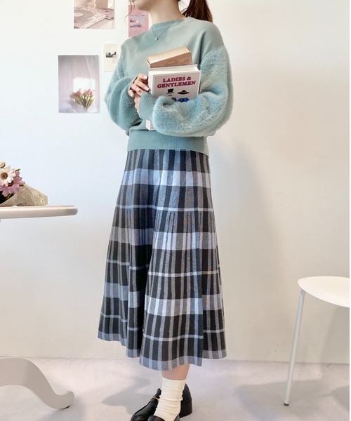 CECIL McBEE（セシルマクビー）の「袖フェザーアンゴラライクニット（ニット/セーター・レディース・ミント/ブラウン/ブラック/ベージュ・MEDIUM）」の13枚目の写真