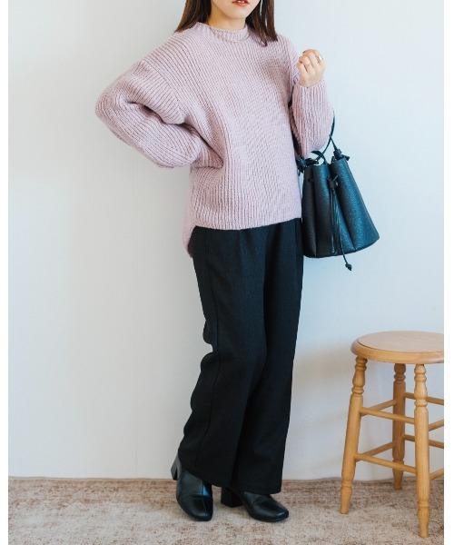 Amourire(アムリール)の「【yumi.コラボ】コクーンニットプルオーバー(ニット/セーター・レディース・ベージュ/ピンク/イエロー/ダークグレー・M/L)」の4枚目の写真