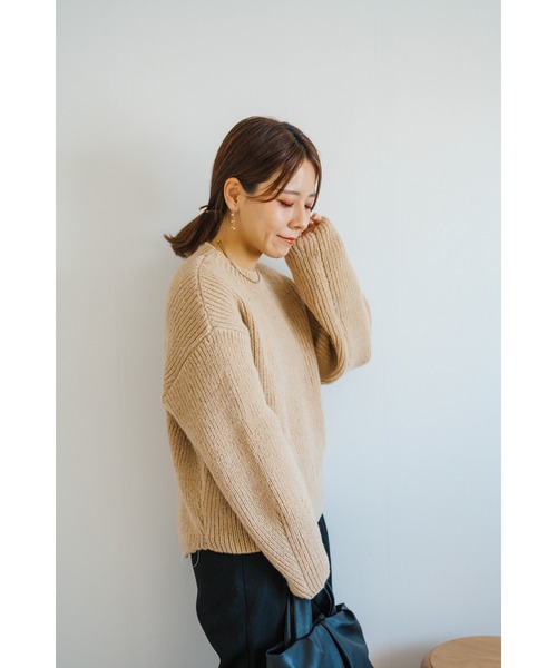 Amourire(アムリール)の「【yumi.コラボ】コクーンニットプルオーバー(ニット/セーター・レディース・ベージュ/ピンク/イエロー/ダークグレー・M/L)」の11枚目の写真