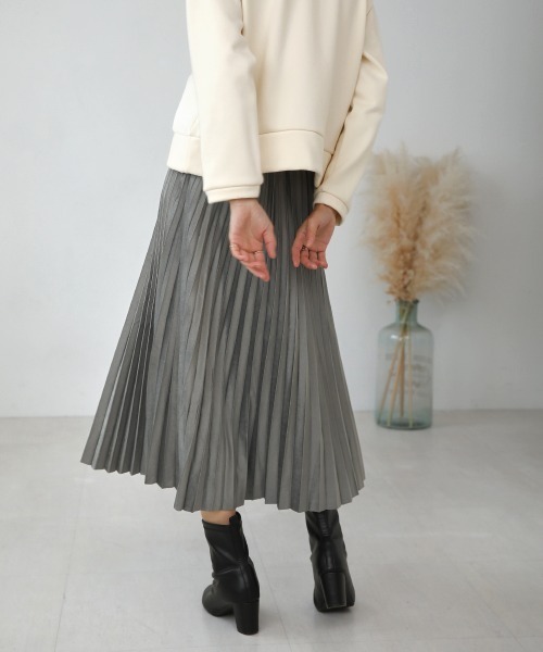 Bou Jeloud（ブージュルード）の「起毛プリーツロングスカート（スカート・レディース・ブラウン/チャコールグレー/オフホワイト・38）」の22枚目の写真