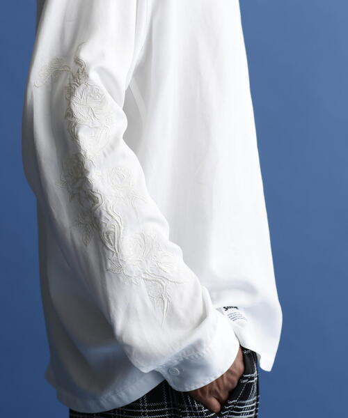 schott（ショット）の「Schott/ショット/LS SHIRT "SOUVENIR EMBROIDERED"/"スーベニア刺繍" ロングスリーブシャツ（シャツ/ブラウス・メンズ・ホワイト/ブラック・L/XL/2XL/M）」の16枚目の写真