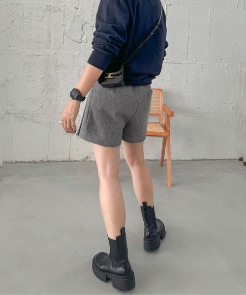 AMELY（エミリー）の「≪ミクエリ×AMELYコラボ≫ウールMIXショートパンツ（その他パンツ・レディース・ブラック/ベージュ/グレー・M/L）」の4枚目の写真