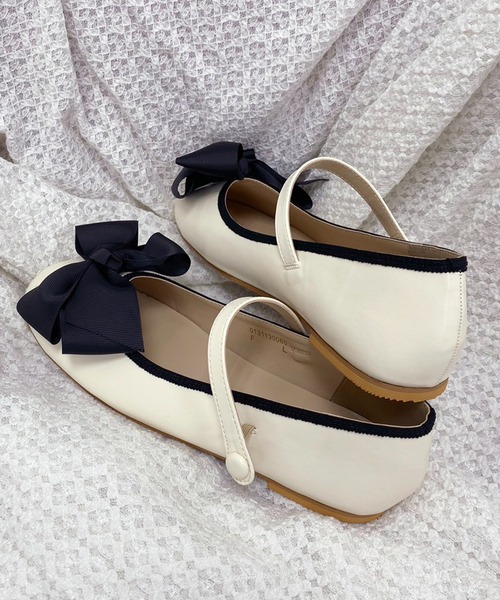 one after another NICE CLAUP（ワンアフターアナザーナイスクラップ）の「リボンカンフーシューズ　2023SS（バレエシューズ・レディース・アイボリー系/ブラック系その他/シルバー系その他・SMALL/MEDIUM/LARGE）」の15枚目の写真