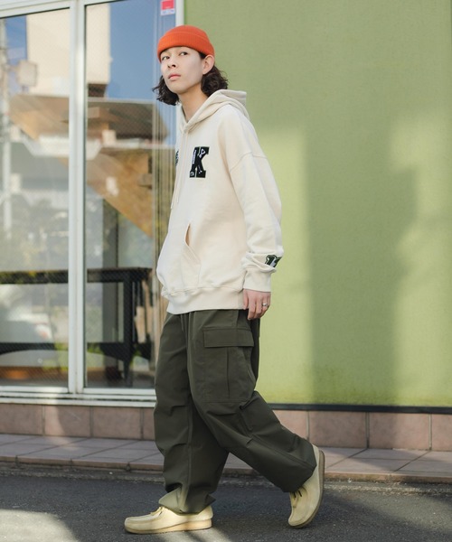 WEGO（ウィゴー）の「WEGO/ヘビーウエイト サガラワッペンプルパーカー（パーカー・メンズ・ネイビー/ダークグリーン/ベージュ・MEDIUM/LARGE）」の9枚目の写真