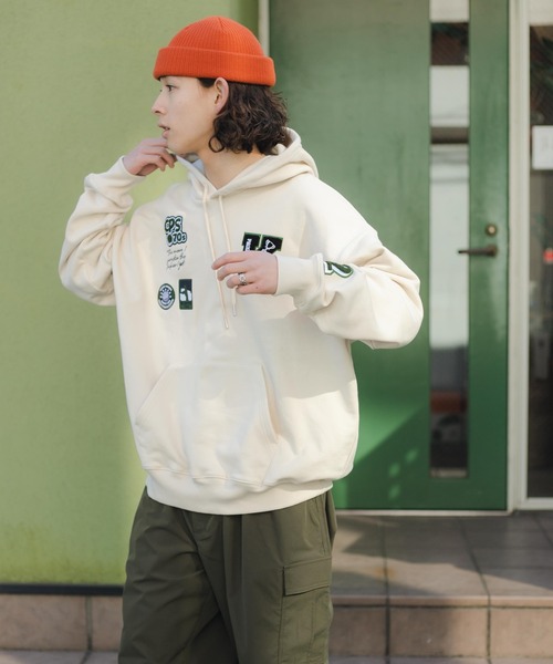 WEGO（ウィゴー）の「WEGO/ヘビーウエイト サガラワッペンプルパーカー（パーカー・メンズ・ネイビー/ダークグリーン/ベージュ・MEDIUM/LARGE）」の4枚目の写真