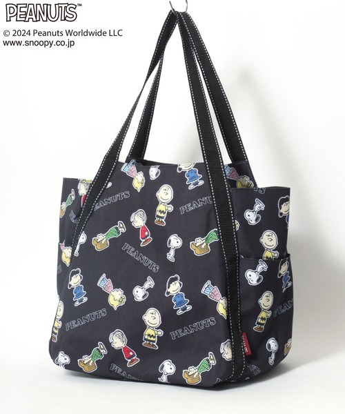 PEANUTS(ピーナッツ)の「PEANUTS(ピーナッツ)スヌーピー キャラクタープリント バルーントートバッグ/マザーバッグ(トートバッグ・レディース・ホワイト/グレー系その他/ブラック/ライトグリーン/ブラック系その他/ラベンダー/ブラック系その他4/ブラック系その他2/ブラック系その他3・FREE)」の5枚目の写真