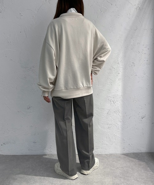 apres jour mignon(アプレジュールミニョン)の「ハーフジップ裏毛スウェット【ZOZOTOWN限定アイテム】(スウェット・レディース・オートミール/ネイビー/アイボリー・フリー/X-LARGE)」の12枚目の写真