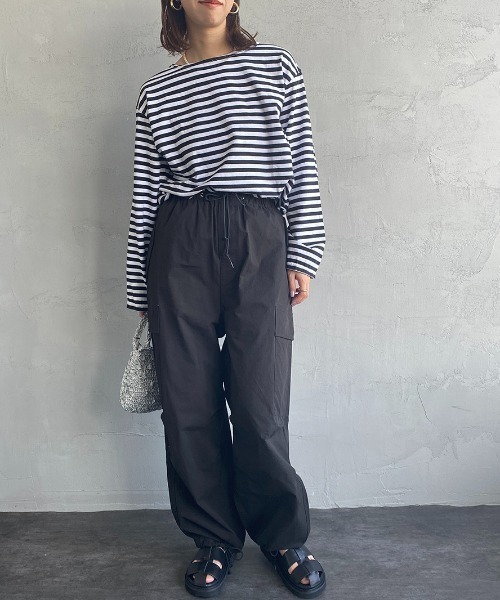 JEANS FACTORY Clothes（ジーンズファクトリークローズ）の「【MORE 6月号掲載】[Jeans Factory Clothes/ジーンズファクトリークローズ] ワイドカーゴパンツ（カーゴパンツ・レディース・ピンク/カーキ/ライトグレー/ブラック・F）」の20枚目の写真