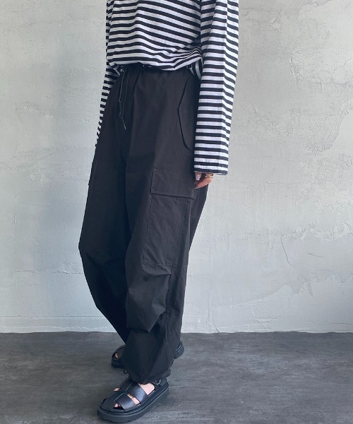 JEANS FACTORY Clothes（ジーンズファクトリークローズ）の「【MORE 6月号掲載】[Jeans Factory Clothes/ジーンズファクトリークローズ] ワイドカーゴパンツ（カーゴパンツ・レディース・ピンク/カーキ/ライトグレー/ブラック・F）」の17枚目の写真