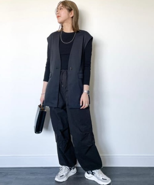 JEANS FACTORY Clothes（ジーンズファクトリークローズ）の「【MORE 6月号掲載】[Jeans Factory Clothes/ジーンズファクトリークローズ] ワイドカーゴパンツ（カーゴパンツ・レディース・ピンク/カーキ/ライトグレー/ブラック・F）」の15枚目の写真
