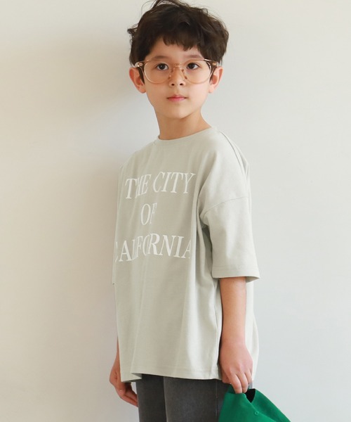 coca(coca)(コカ)の「キッズ 親子お揃いビッグシルエットプリントTシャツ(Tシャツ/カットソー・キッズ・ネイビー/チャコール/ベージュ/ホワイト・100/110/120/130/140)」の3枚目の写真