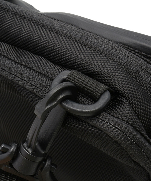 VENCEEXCHANGE（ヴァンスエクスチェンジ）の「YAKPAK ヤックパック3WAYバッグ    （ショルダーバッグ・メンズ・ブラック・FREE）」の5枚目の写真