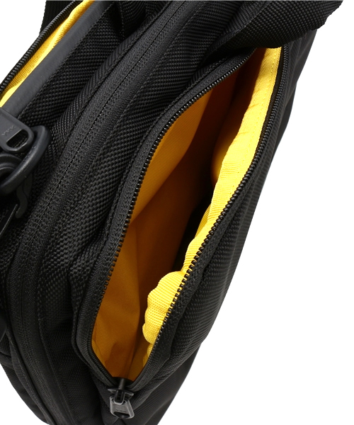 VENCEEXCHANGE（ヴァンスエクスチェンジ）の「YAKPAK ヤックパック3WAYバッグ    （ショルダーバッグ・メンズ・ブラック・FREE）」の14枚目の写真