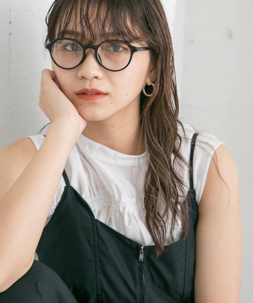 KBF(ケイビーエフ)の「ボストンフレームサングラス(メガネ・レディース・ブラック系その他/グレー系その他・ONE)」の6枚目の写真