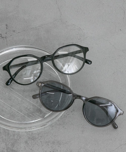 KBF(ケイビーエフ)の「ボストンフレームサングラス(メガネ・レディース・ブラック系その他/グレー系その他・ONE)」の8枚目の写真