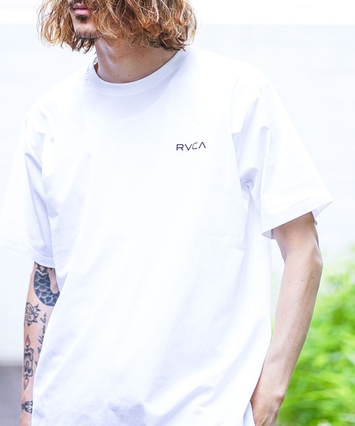 RVCA(ルーカ)の「RVCA メンズ 【SURF】 BALANCE INSTITUTE TEE Tシャツ【2023年夏モデル】/ルーカ半袖ラッシュガード(水着)(ラッシュガード・メンズ・ホワイト/ブラック/ブラックミックス・SMALL/MEDIUM/LARGE/X-LARGE)」の18枚目の写真