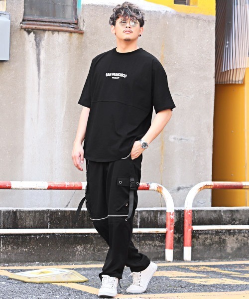 LUXSTYLE(ラグスタイル)の「バックロゴ発泡プリント半袖ビッグTシャツ(Tシャツ/カットソー・メンズ・グレイッシュベージュ/ブラック×ホワイト/ホワイト/ブラック・M/L)」の19枚目の写真