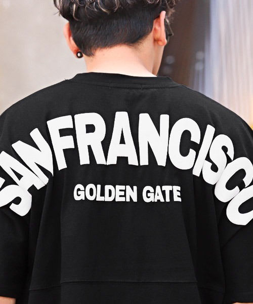 LUXSTYLE(ラグスタイル)の「バックロゴ発泡プリント半袖ビッグTシャツ(Tシャツ/カットソー・メンズ・グレイッシュベージュ/ブラック×ホワイト/ホワイト/ブラック・M/L)」の7枚目の写真