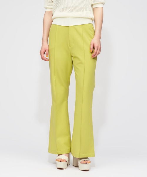 FOREVER 21(フォーエバー トゥエンティーワン)の「センタープレススリットパンツ(その他パンツ・レディース・ブラック/グリーン系その他2・MEDIUM/SMALL)」の1枚目の写真