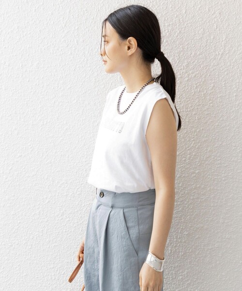 ＋81BRANCA（ハチイチブランカ）の「81BRANCA:JUST ABOUT ノースリーブ TEE（Tシャツ/カットソー・レディース・ホワイト/ベージュ・ONE SIZE）」の14枚目の写真