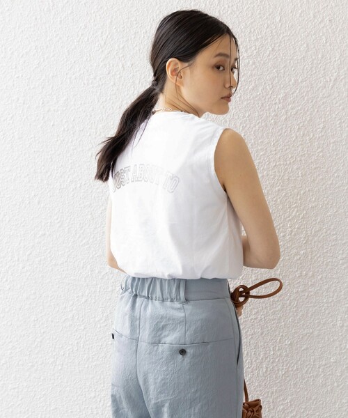 ＋81BRANCA（ハチイチブランカ）の「81BRANCA:JUST ABOUT ノースリーブ TEE（Tシャツ/カットソー・レディース・ホワイト/ベージュ・ONE SIZE）」の19枚目の写真