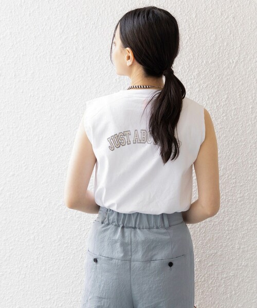 ＋81BRANCA（ハチイチブランカ）の「81BRANCA:JUST ABOUT ノースリーブ TEE（Tシャツ/カットソー・レディース・ホワイト/ベージュ・ONE SIZE）」の22枚目の写真