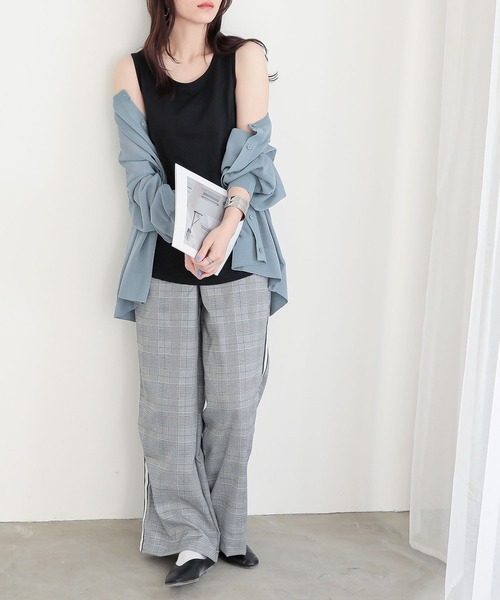 n'OrLABEL(ノアールレーベル)の「『シンプルコットンタンクトップ』(タンクトップ・レディース・マスタード/グレイッシュブルー/モカ/ホワイト/ブルーグリーン/ブラック/ブルー/グレイッシュベージュ/ダークグレー/ラベンダー・L/LL/M)」の20枚目の写真