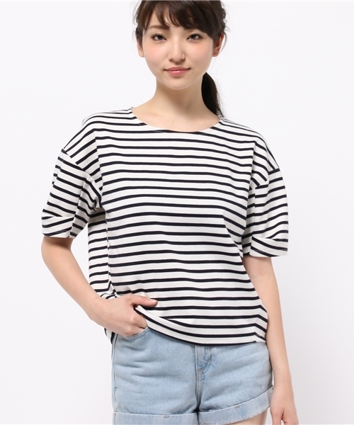 earth music&ecology(アースミュージックアンドエコロジー)の「ボーダーポンチ袖タックプルオーバー(Tシャツ/カットソー・レディース・オレンジ/オフホワイト/ブルー・FREE)」の1枚目の写真